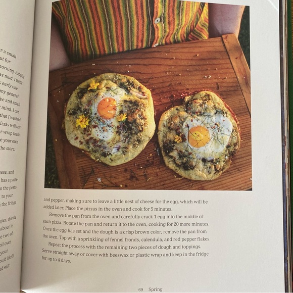 Forest + Home: Cultivating an Herbal Kitchen by - Spencer Mc Gowan - Picture 3 of 6